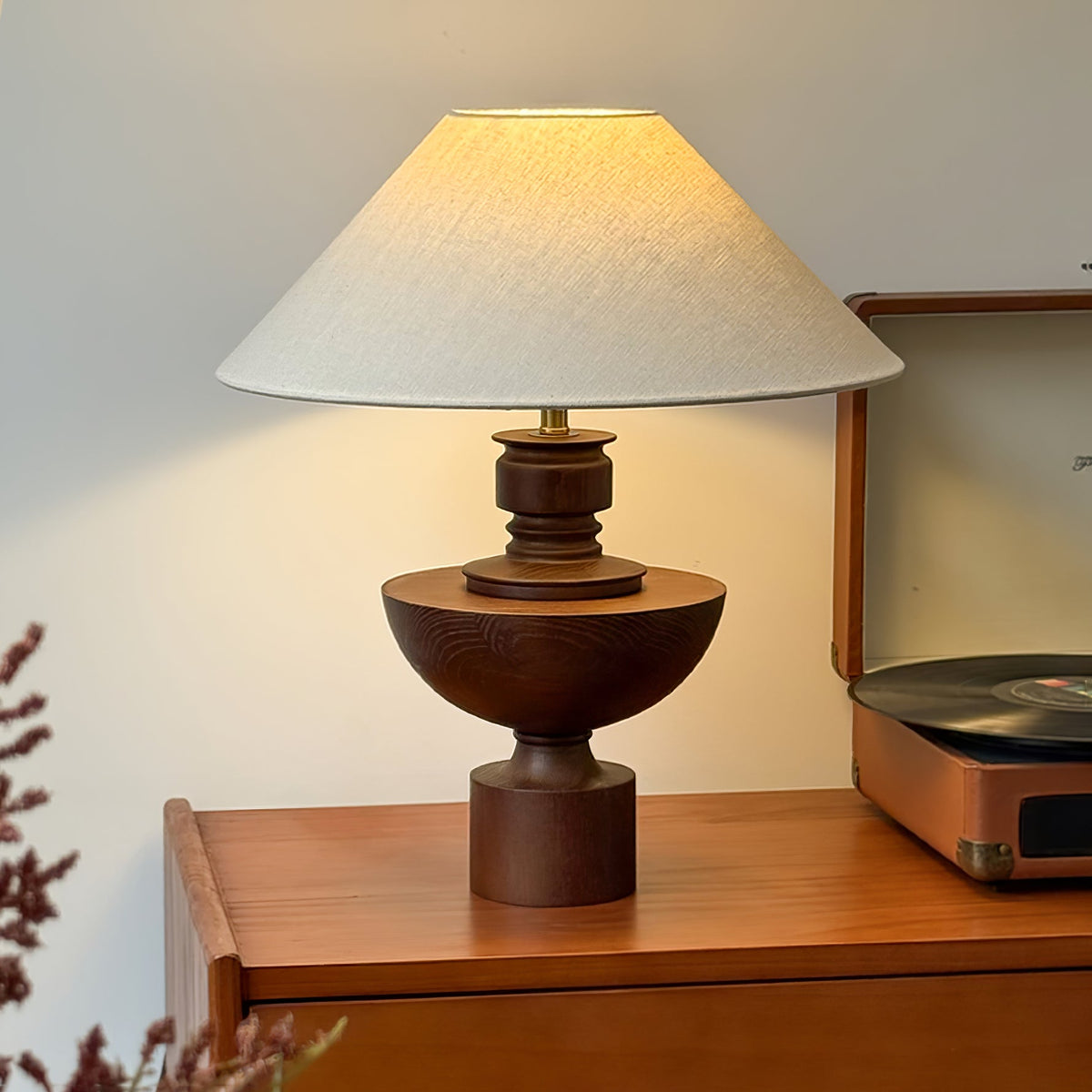Dunell lampy stołowe z płótna i drewna w stylu vintage