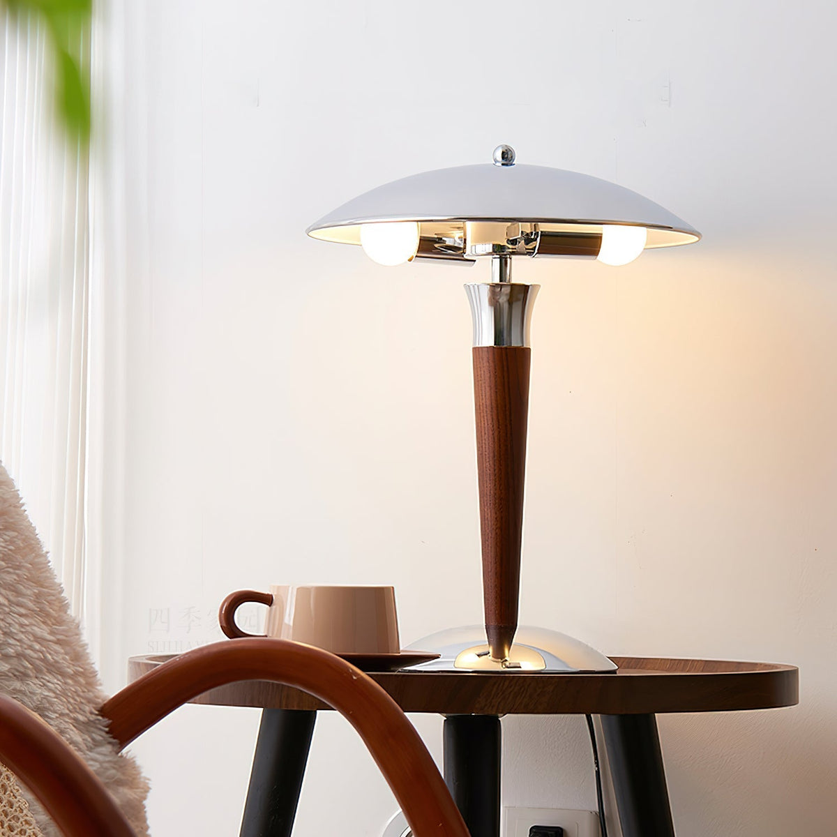 Orion Luxe lampa stołowa w stylu minimalistycznym ze szkła i drewna