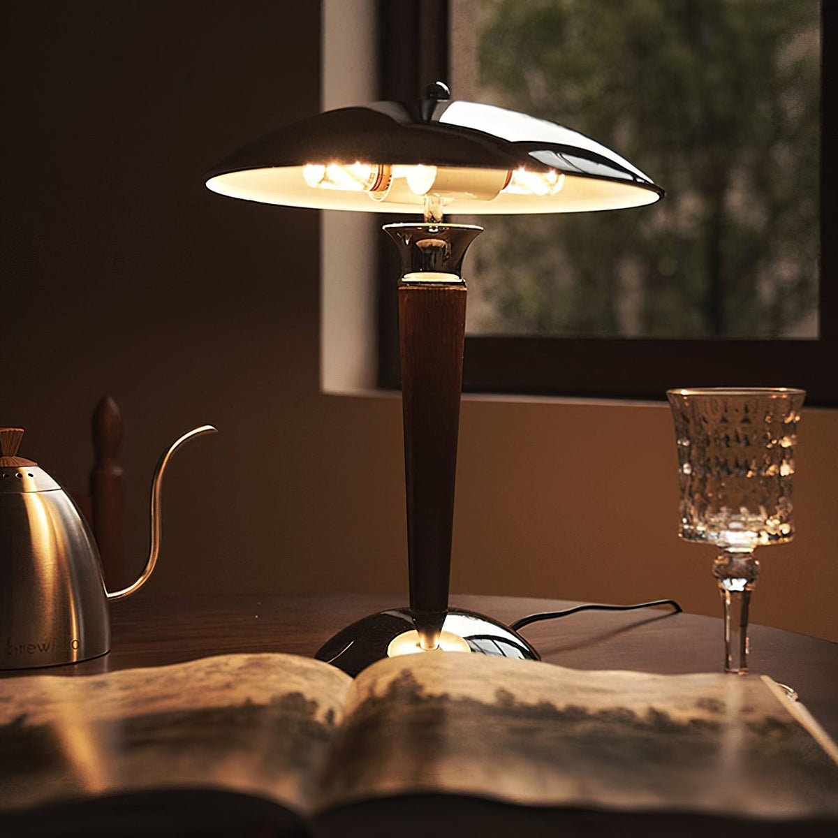Orion Luxe lampa stołowa w stylu minimalistycznym ze szkła i drewna