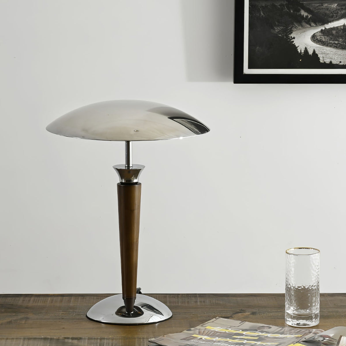 Orion Luxe lampa stołowa w stylu minimalistycznym ze szkła i drewna