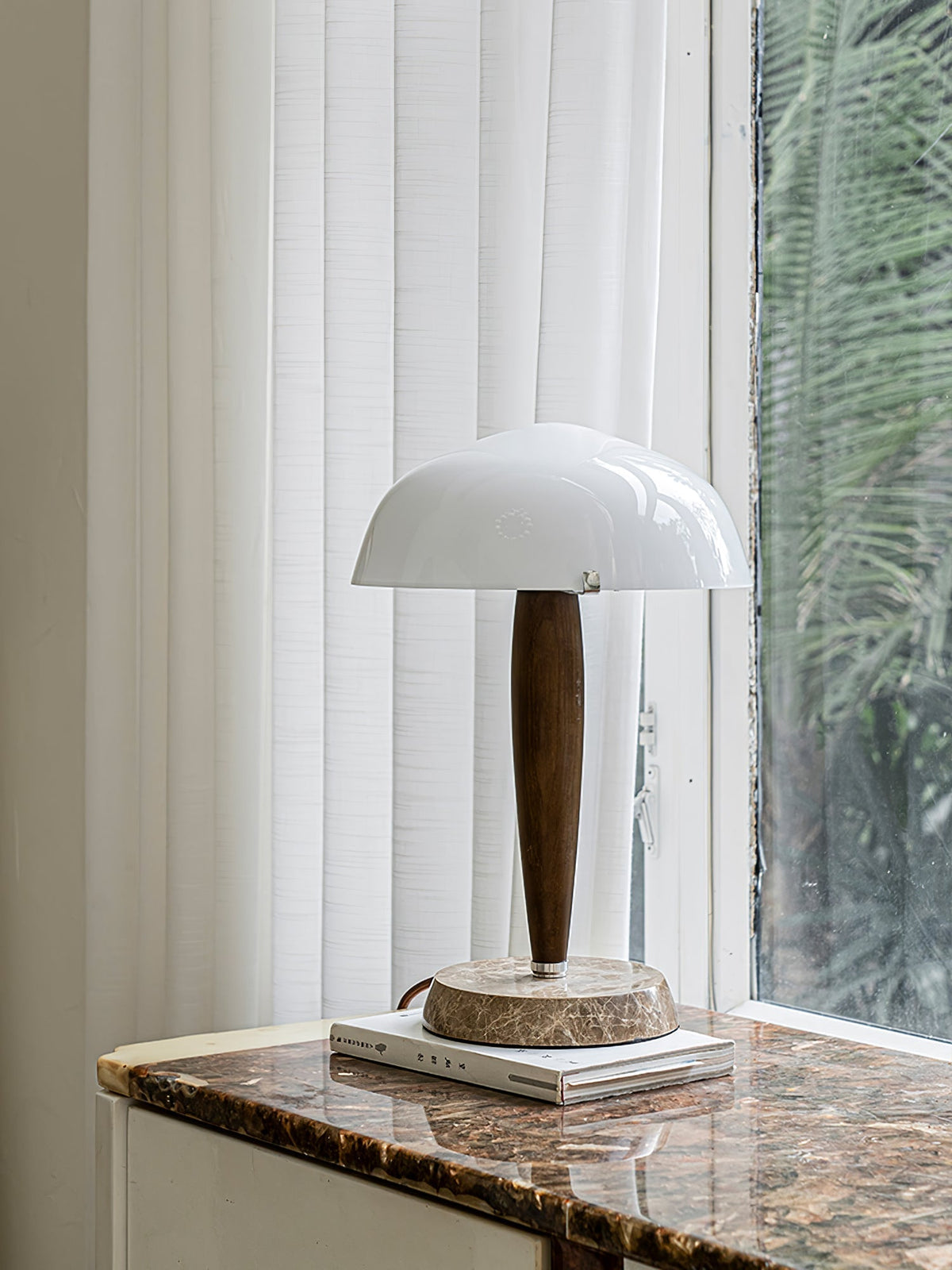 Emerson drewniana lampa stołowa
