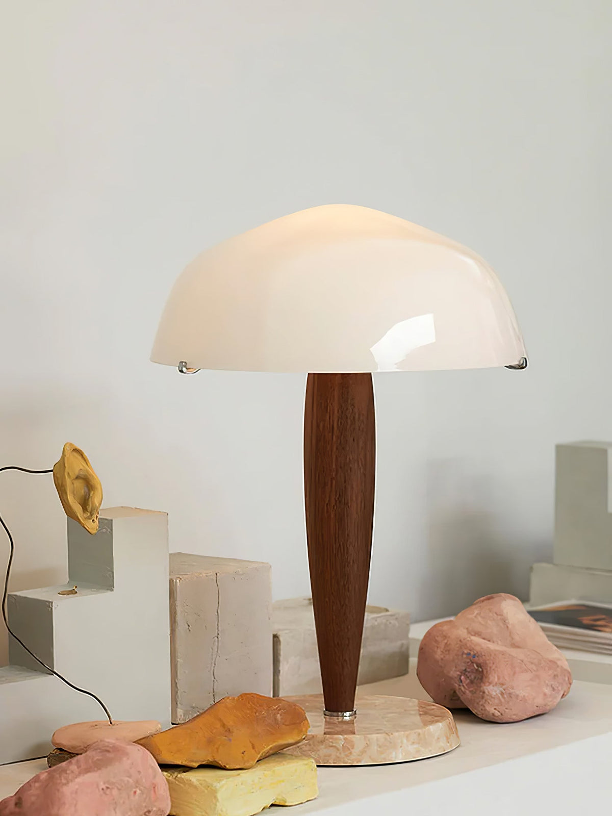 Emerson drewniana lampa stołowa