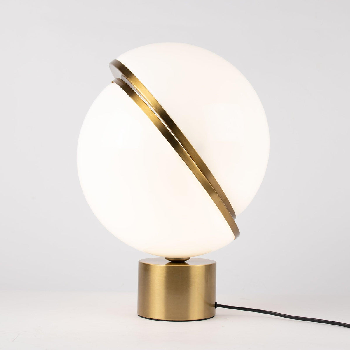 Solaria lampa stołowa futurystyczna