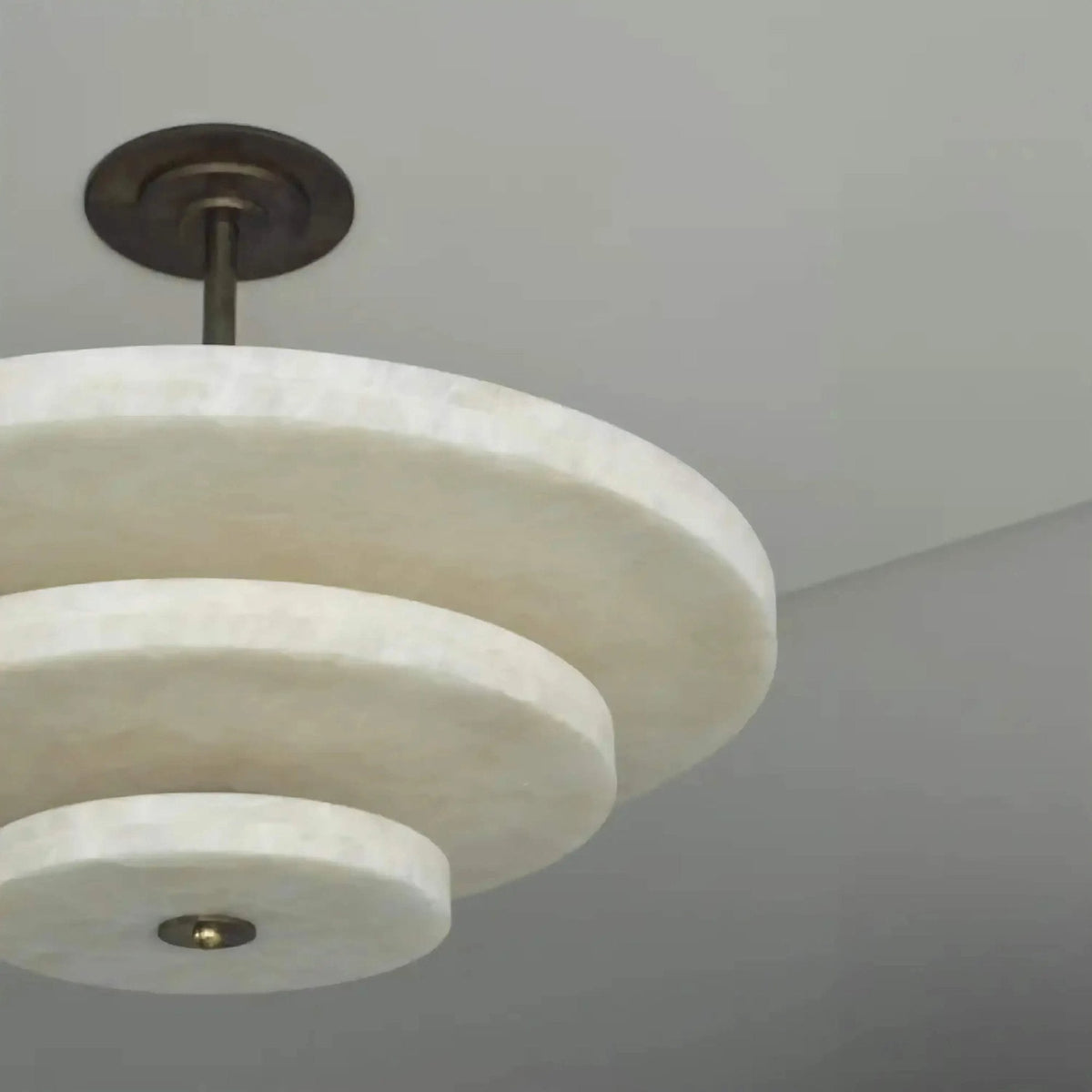 Nivoreria minimalistyczna lampa wisząca ze szkła alabastrowego