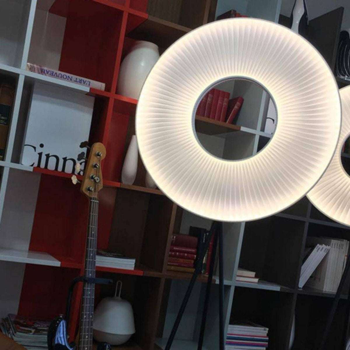 Helen nowoczesna lampa stojąca