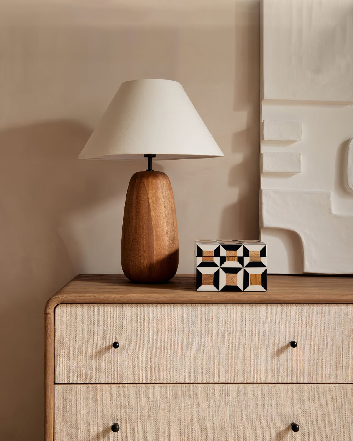 Lindenier drewniana lampa stołowa