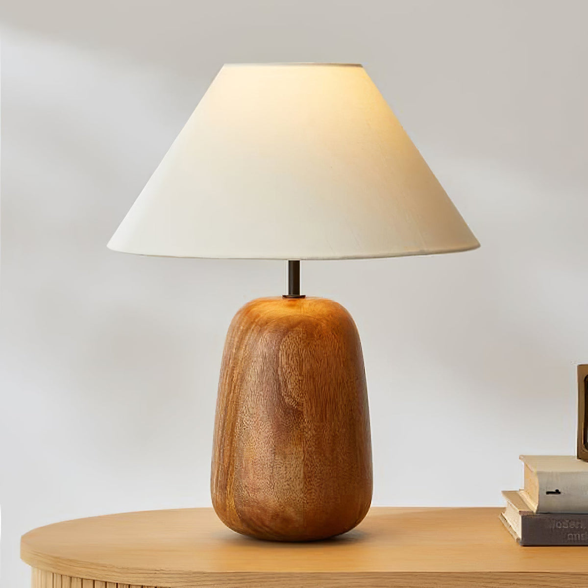 Lindenier drewniana lampa stołowa