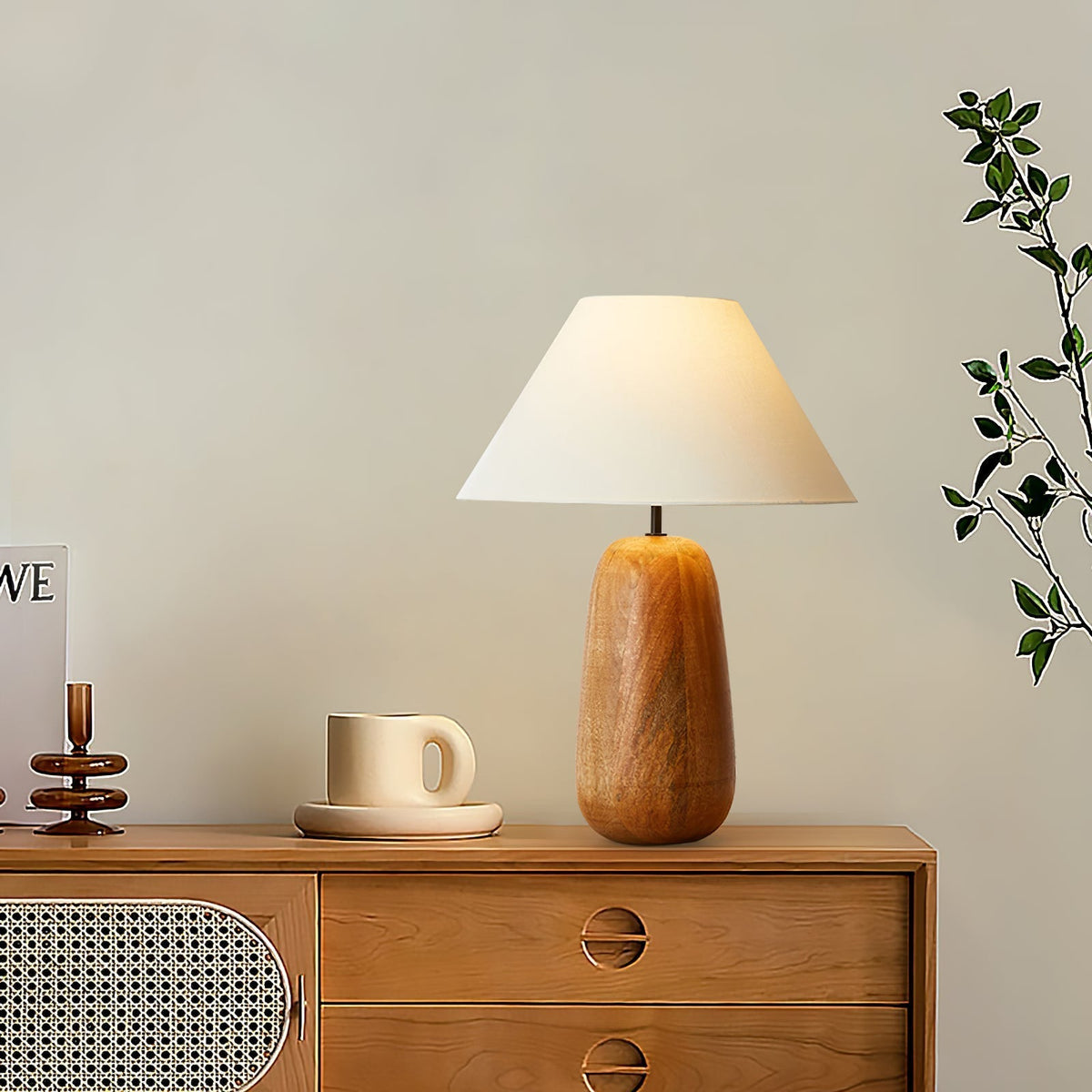 Lindenier drewniana lampa stołowa