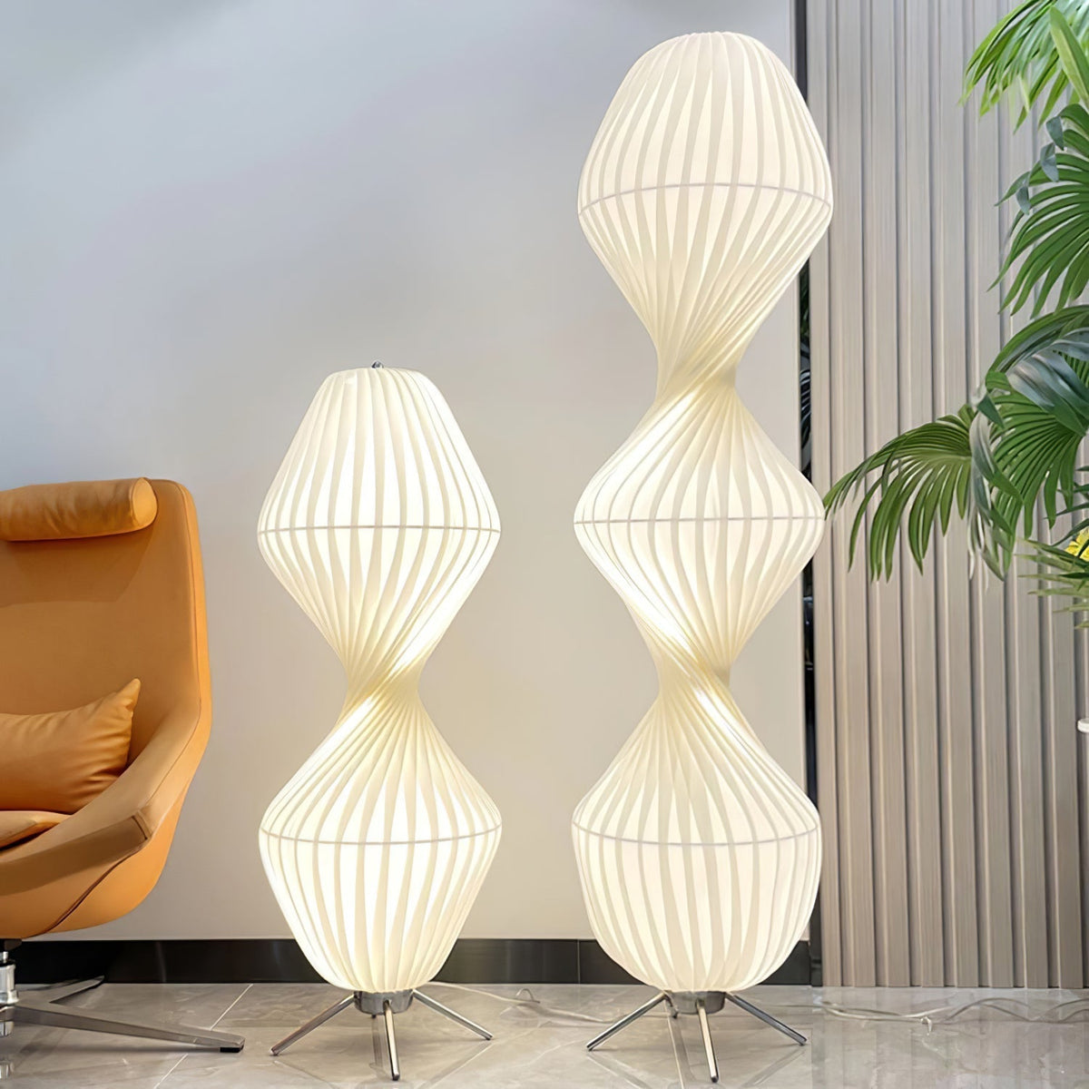 Lampa stojąca Elare z plastiku
