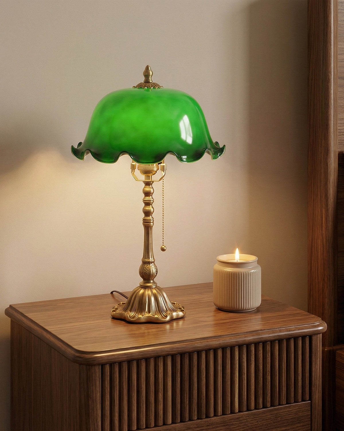 Elaaniella lampa stołowa