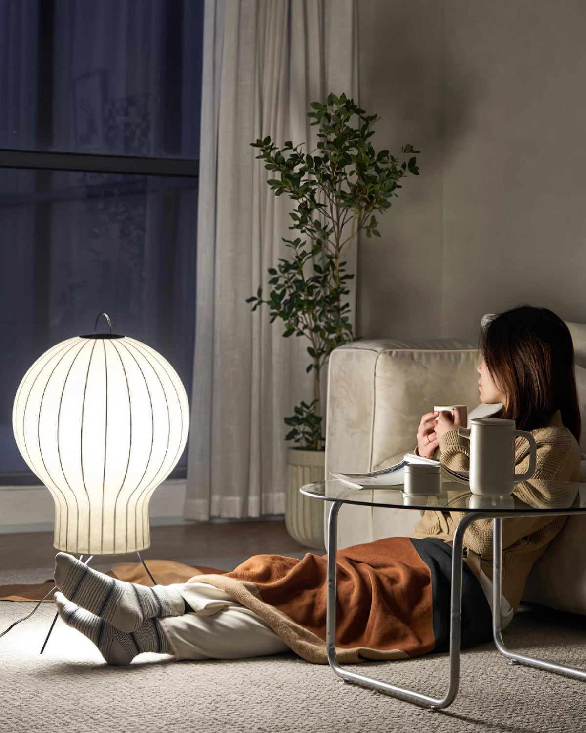 Elaiine zewnętrzna lampa stojąca