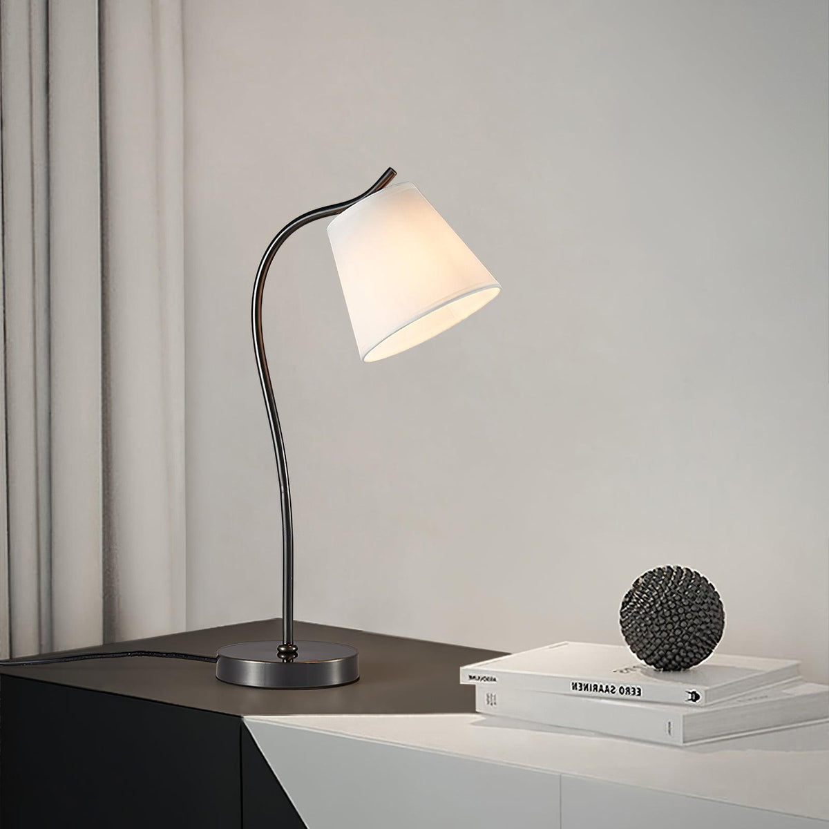 Etalil nowoczesna lampa stołowa