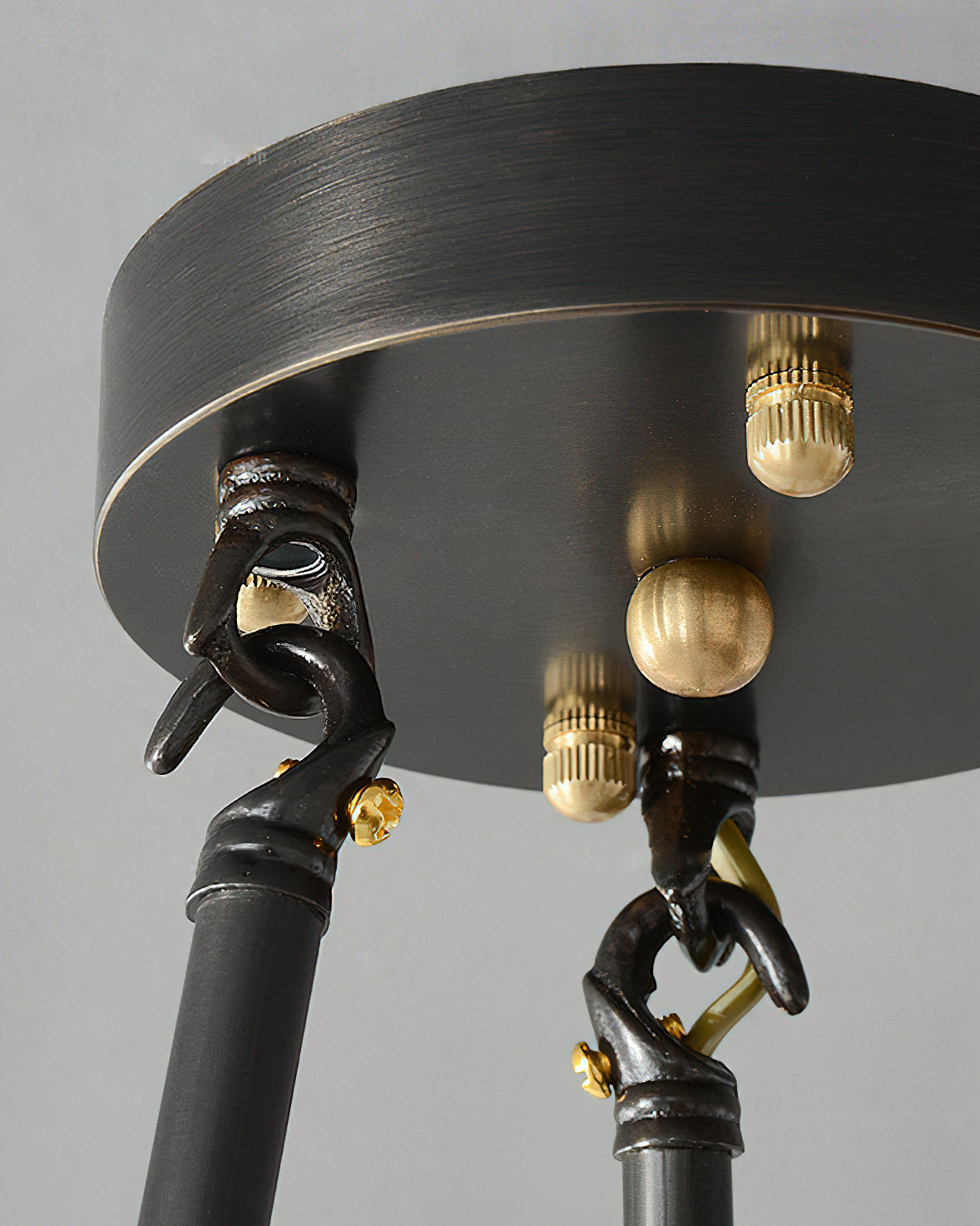 Lampa wisząca Avenivina z alabastrem