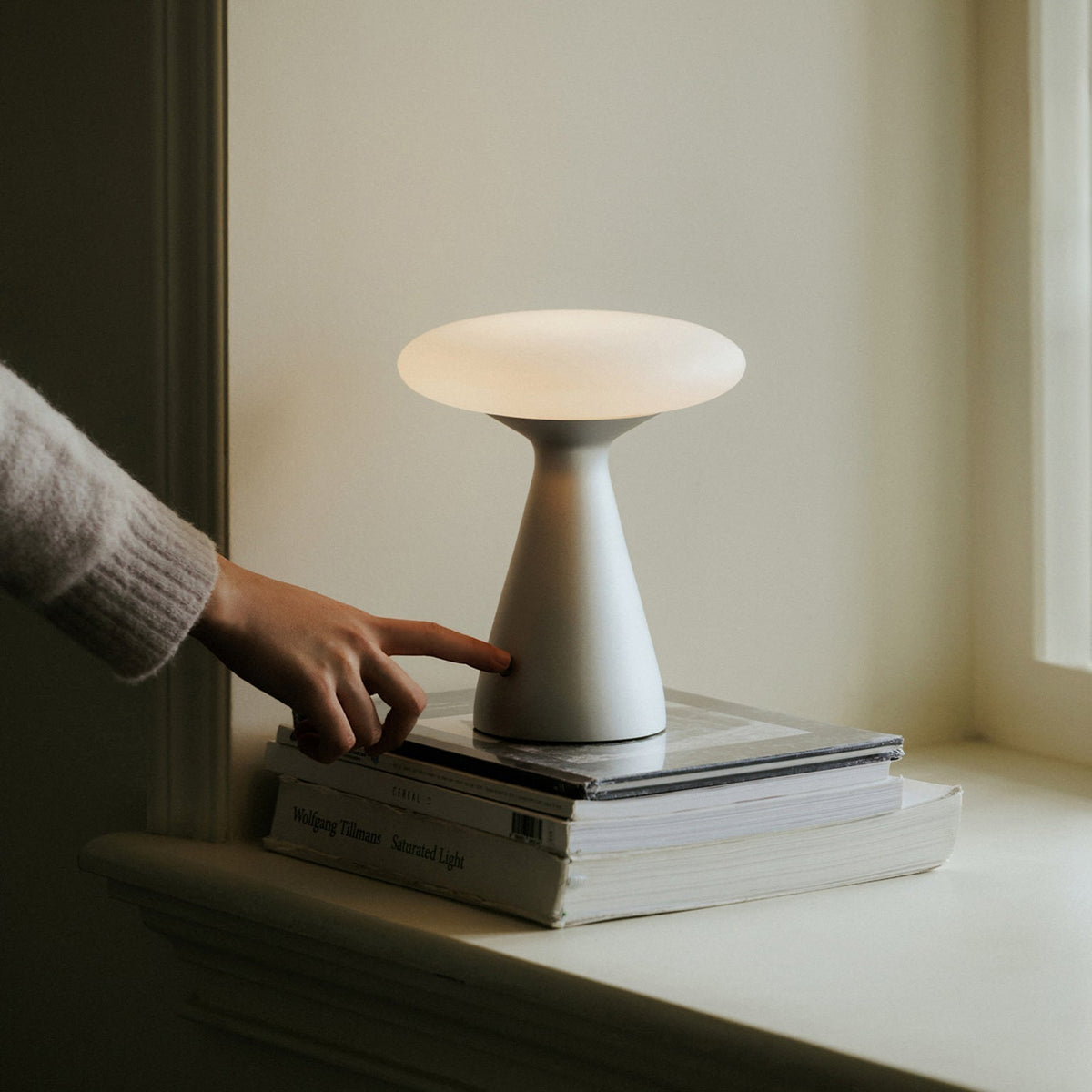 Soriria lampa stołowa