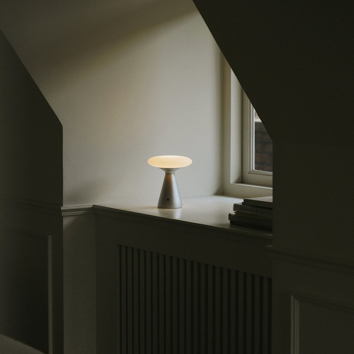 Soriria lampa stołowa