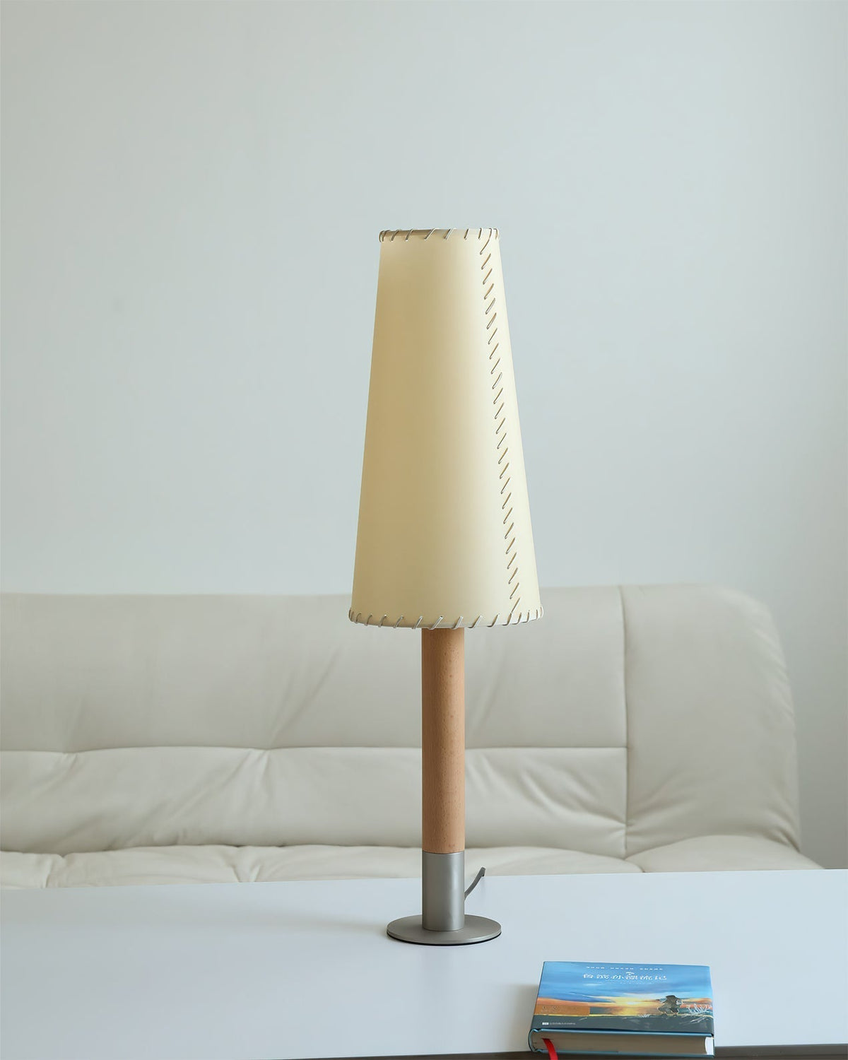 Mabelt lampa stojąca