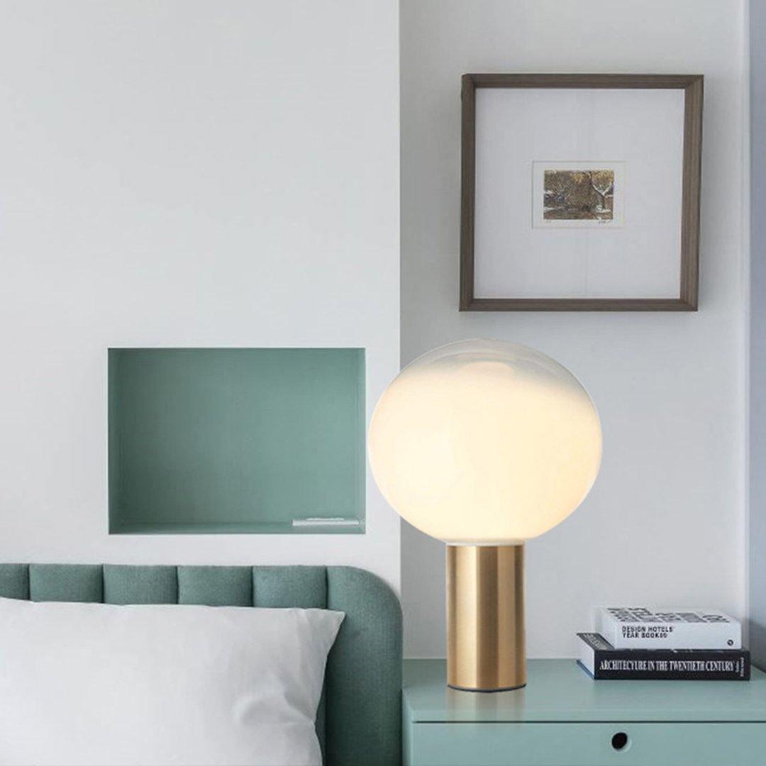 Insken klasyczna lampa stołowa ze szkła