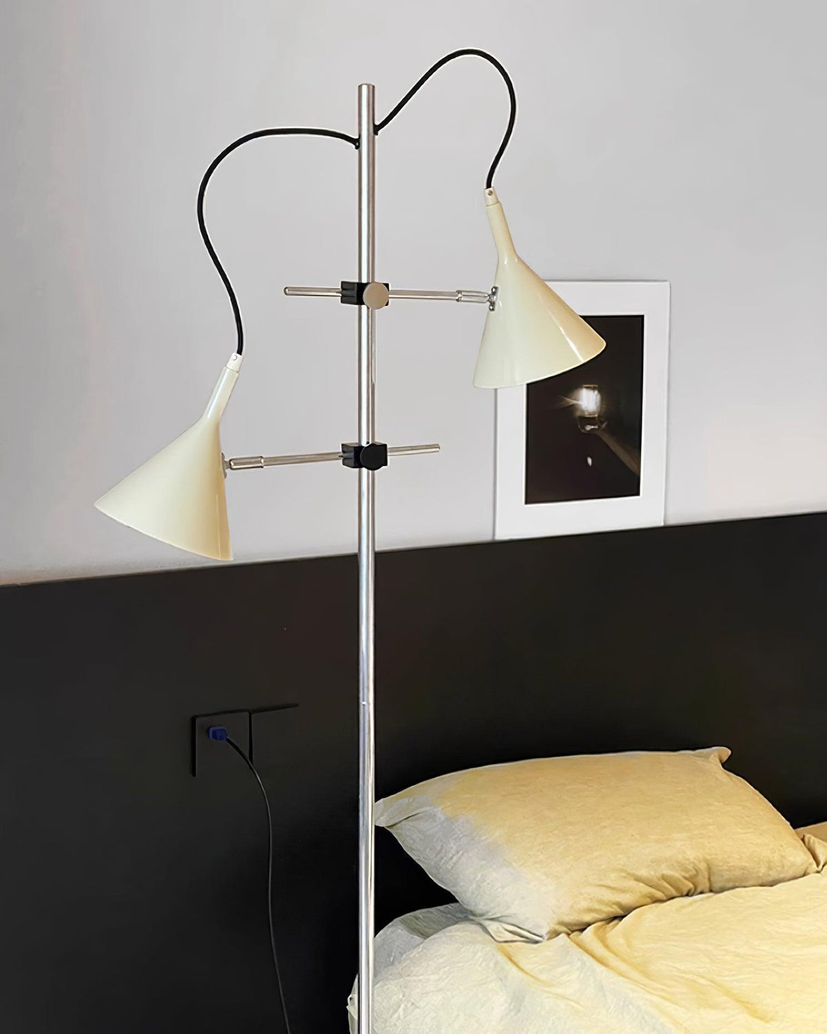 Laiton lampa stojąca