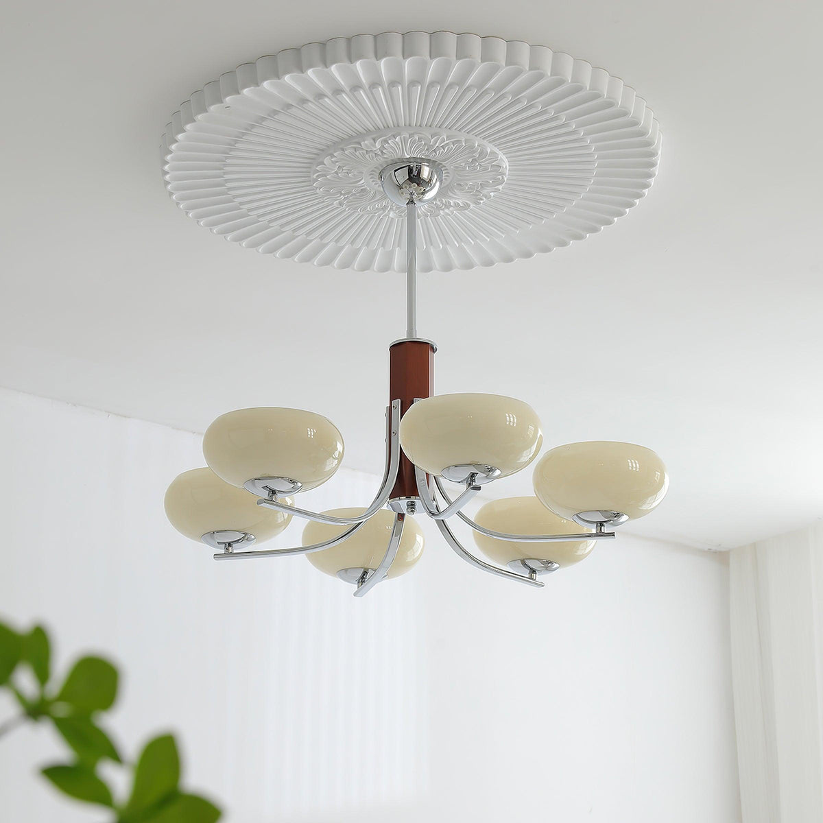 Lumelaine żyrandol