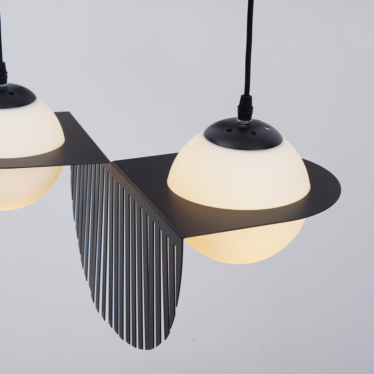 Selan czarna lampa wisząca ze szkła