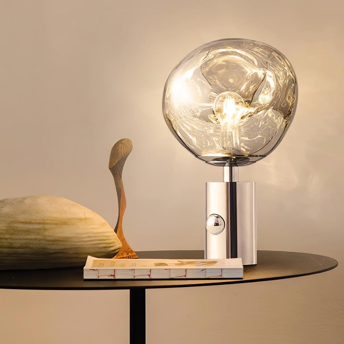 Lampa stołowa Velan Industrial