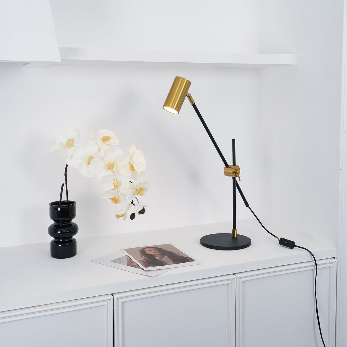 Suvior lampa stołowa