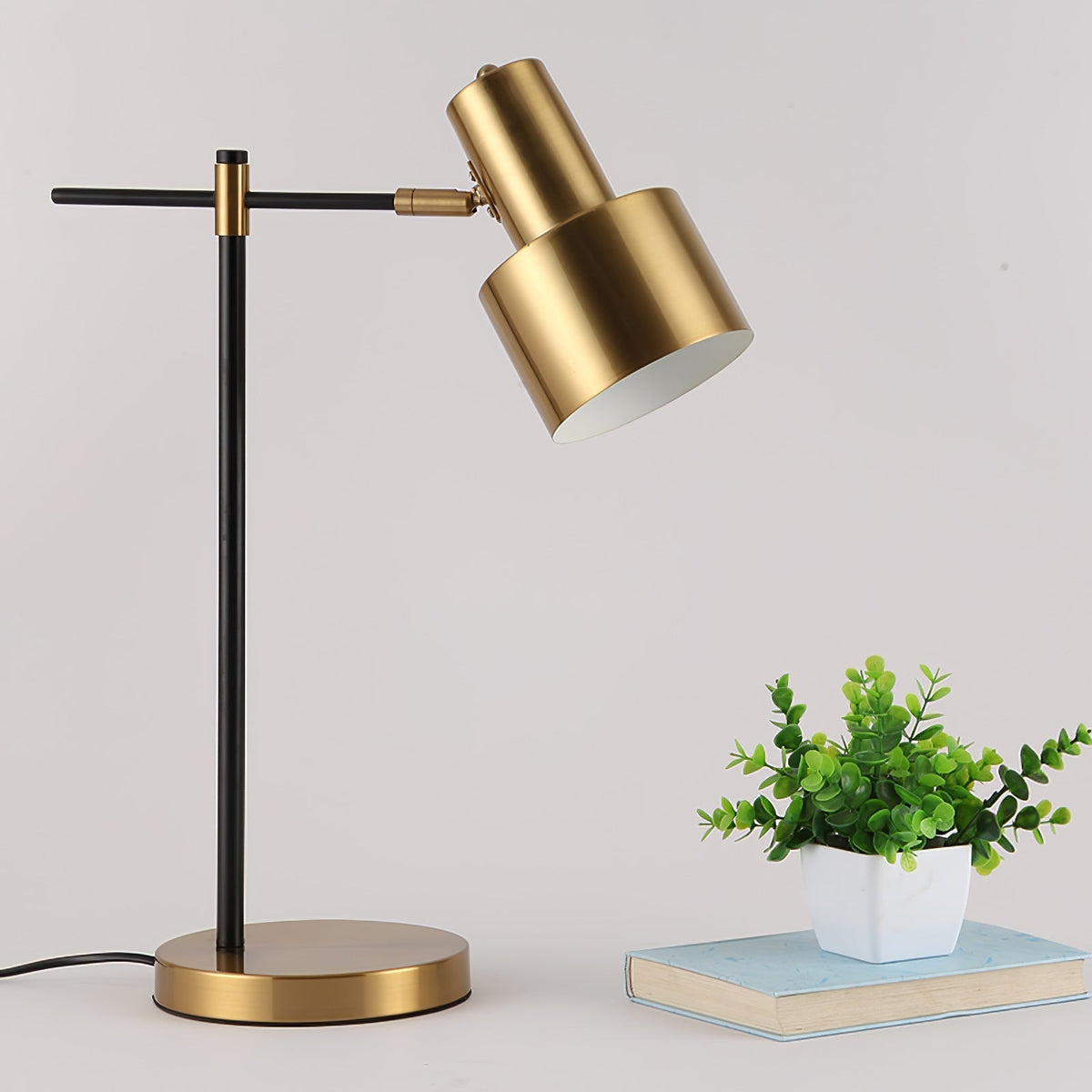 Lampa stołowa Selinena nowoczesna