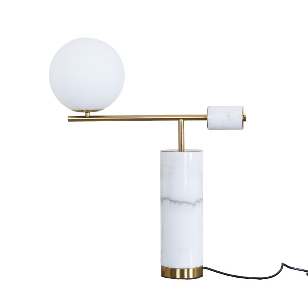 Vathayre minimalistyczna lampa stołowa z marmuru