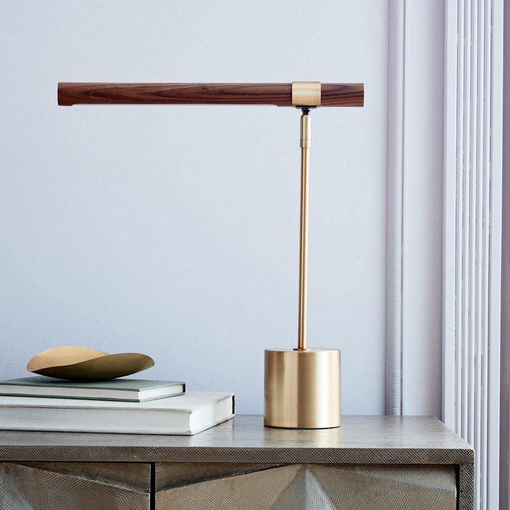 Elauine minimalistyczna lampa stołowa liniowa