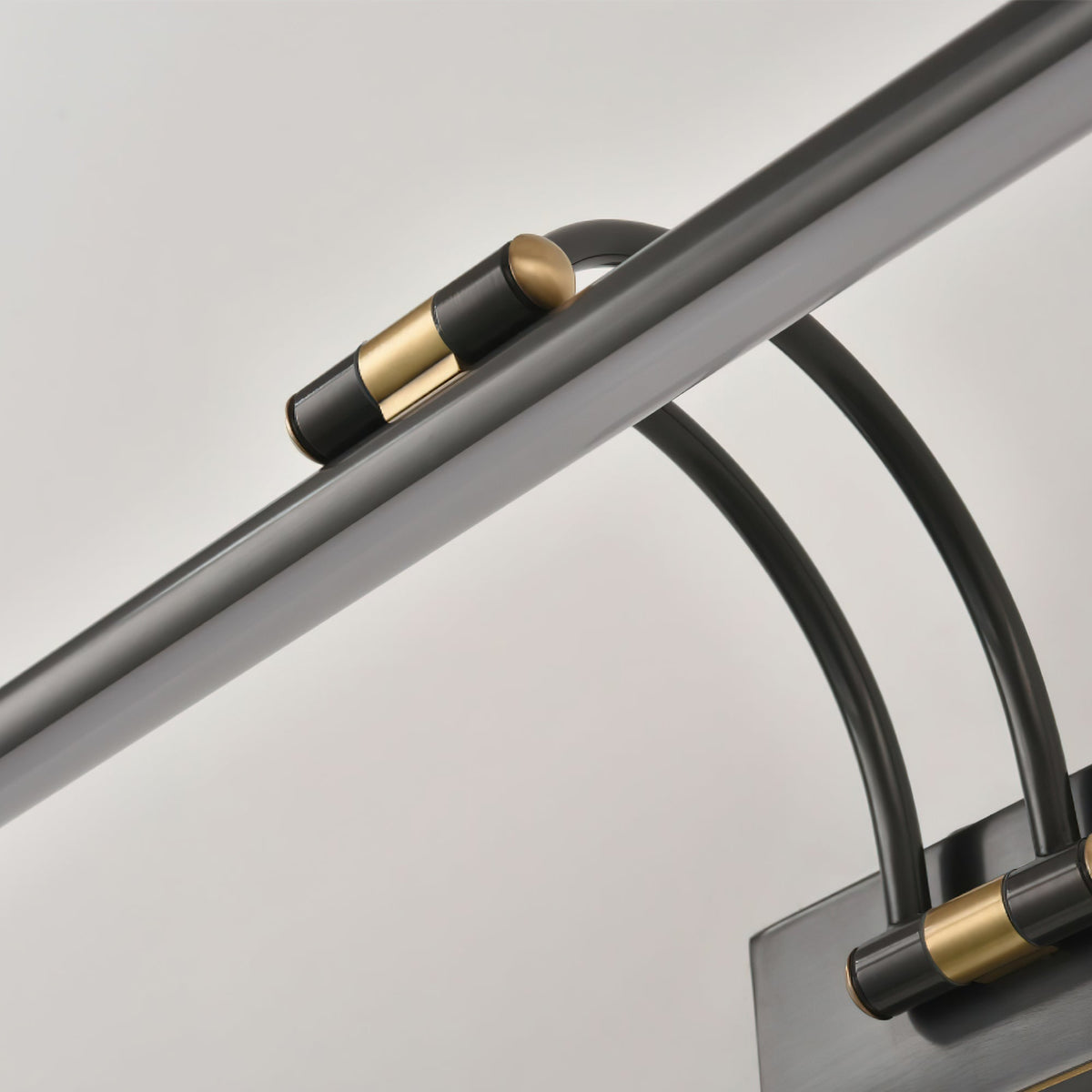 Solarielle liniowy kinkiet Vanity Brass