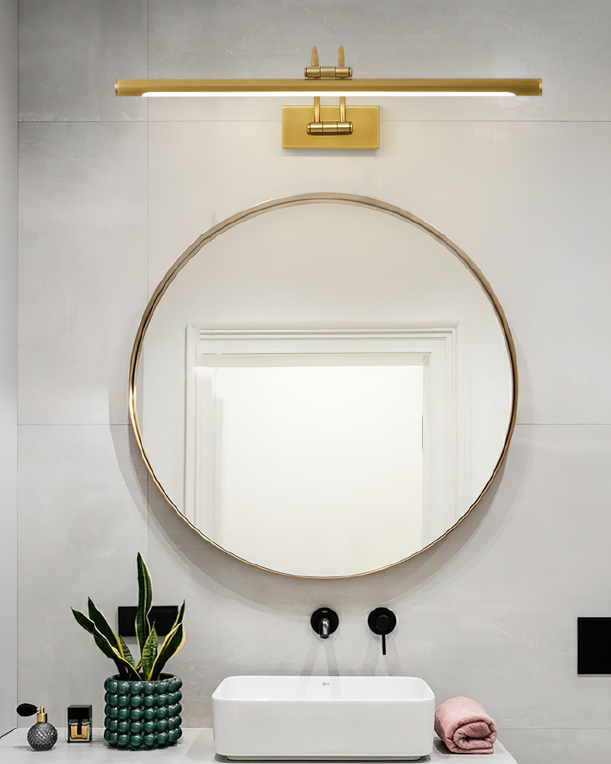 Solarielle liniowy kinkiet Vanity Brass