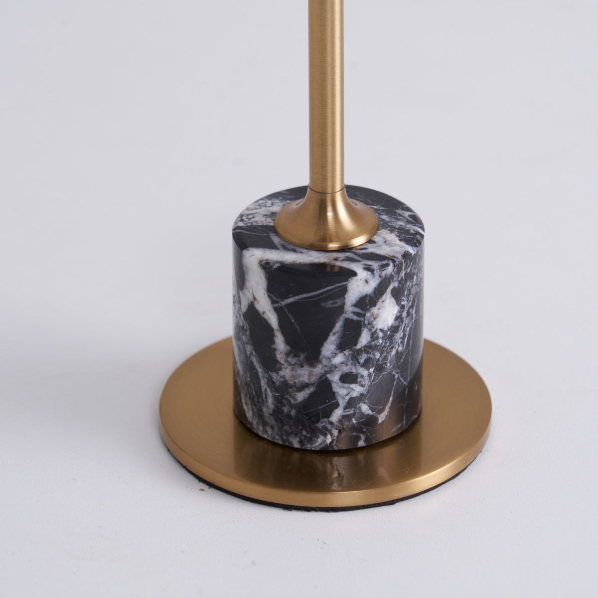 Lampa stołowa Penny minimalistyczna