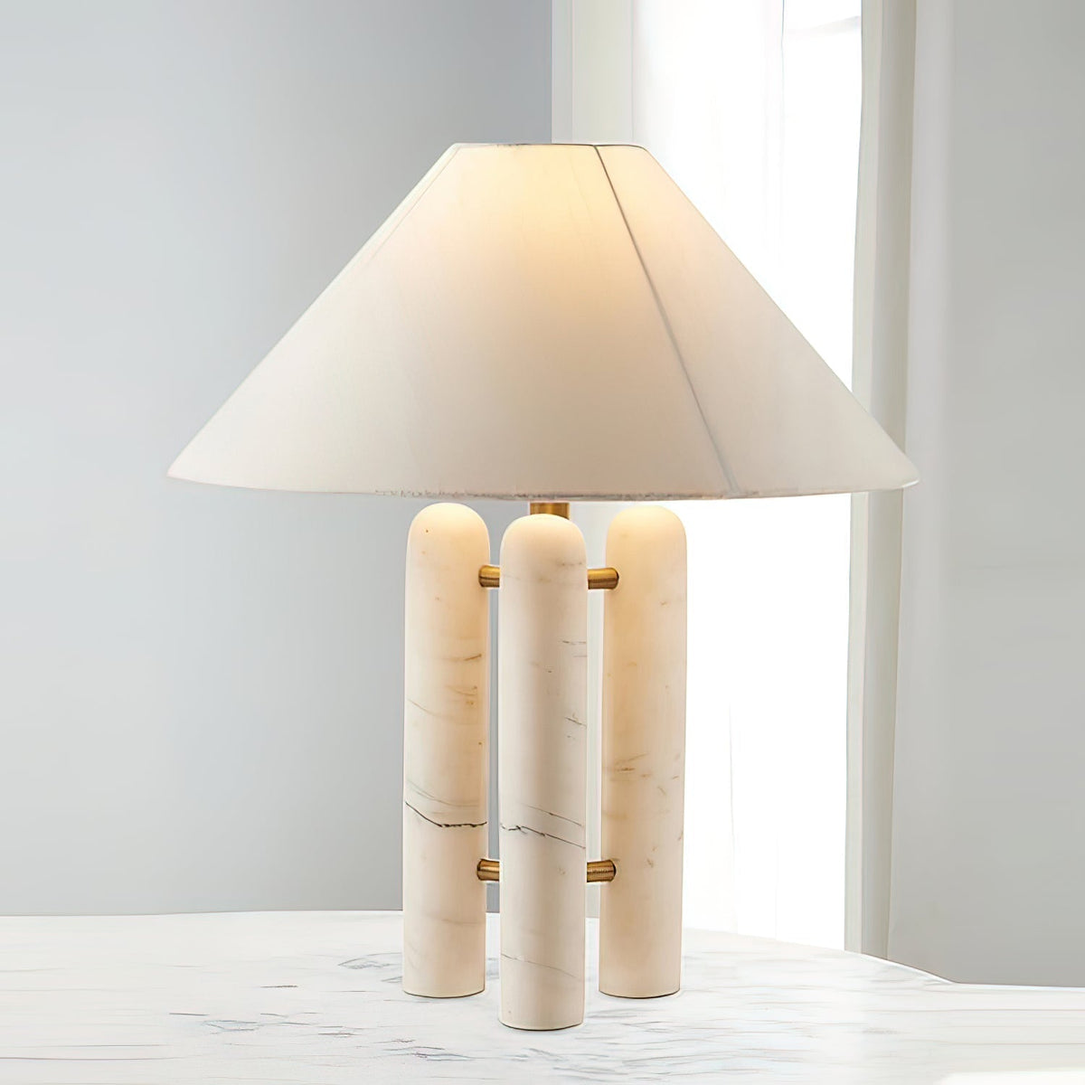 Trio nowoczesna lampa stołowa z marmuru
