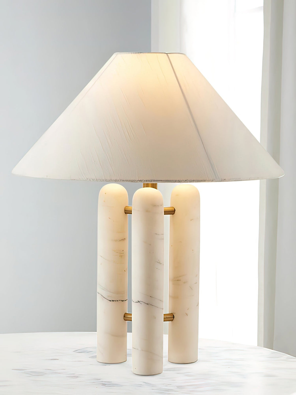 Trio nowoczesna lampa stołowa z marmuru
