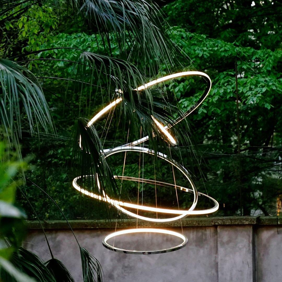 Serenitas Orbit żyrandol