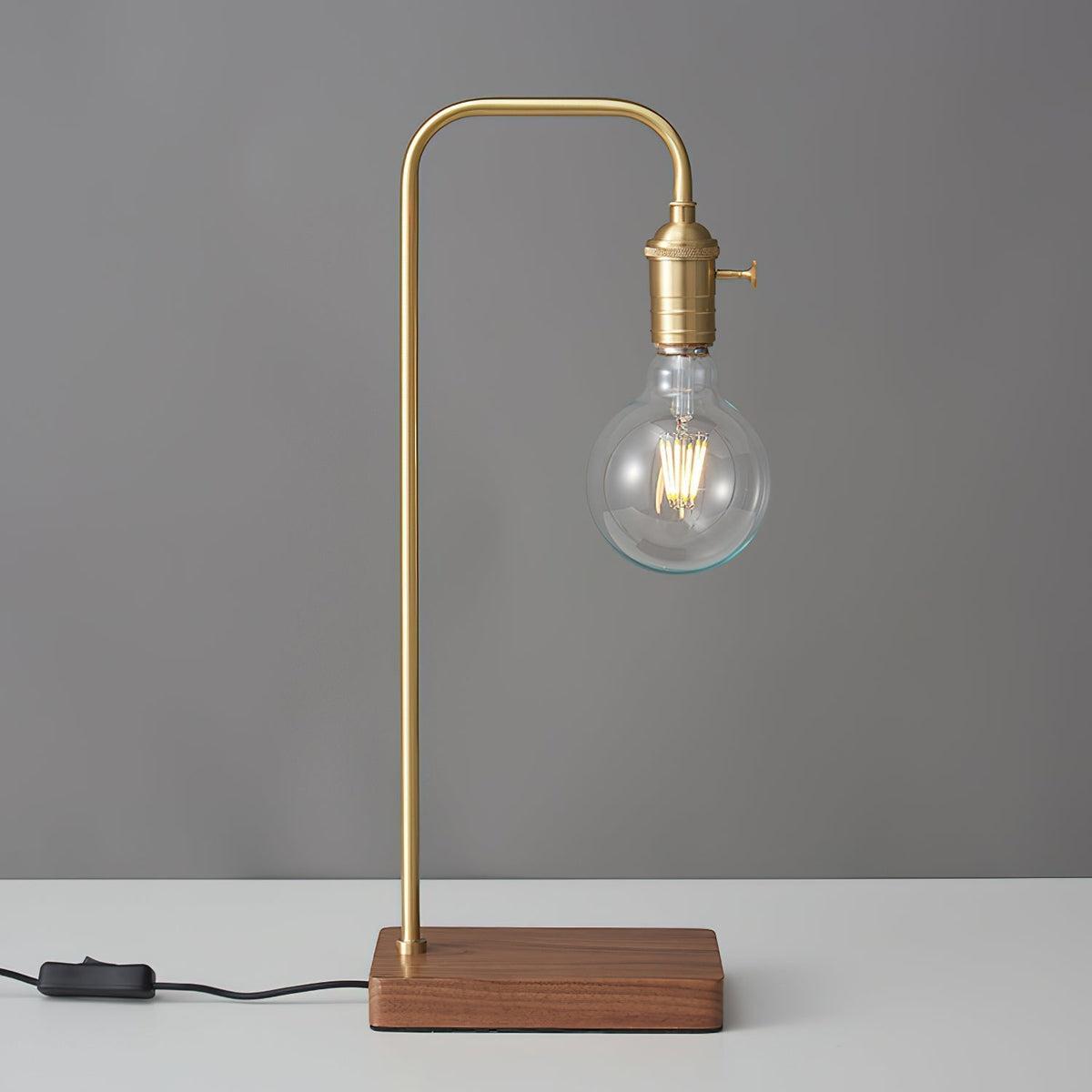 Edy lampa stołowa