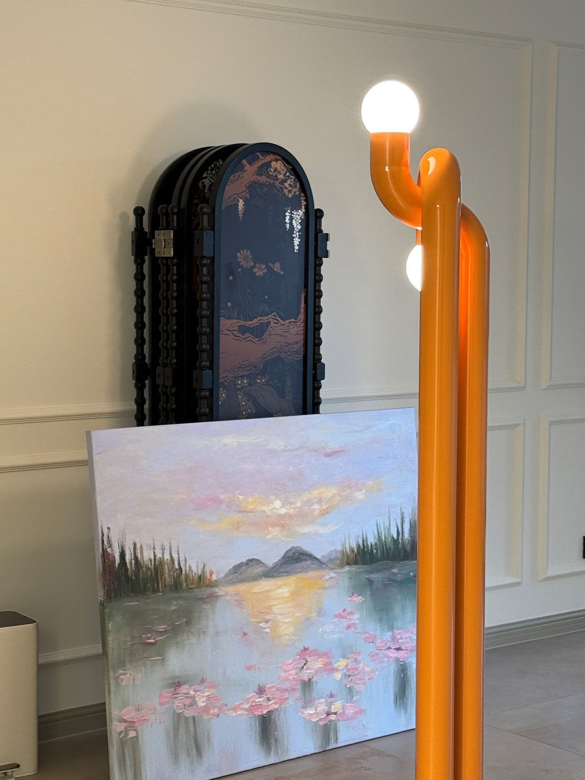 Jorvik nowoczesna lampa stojąca