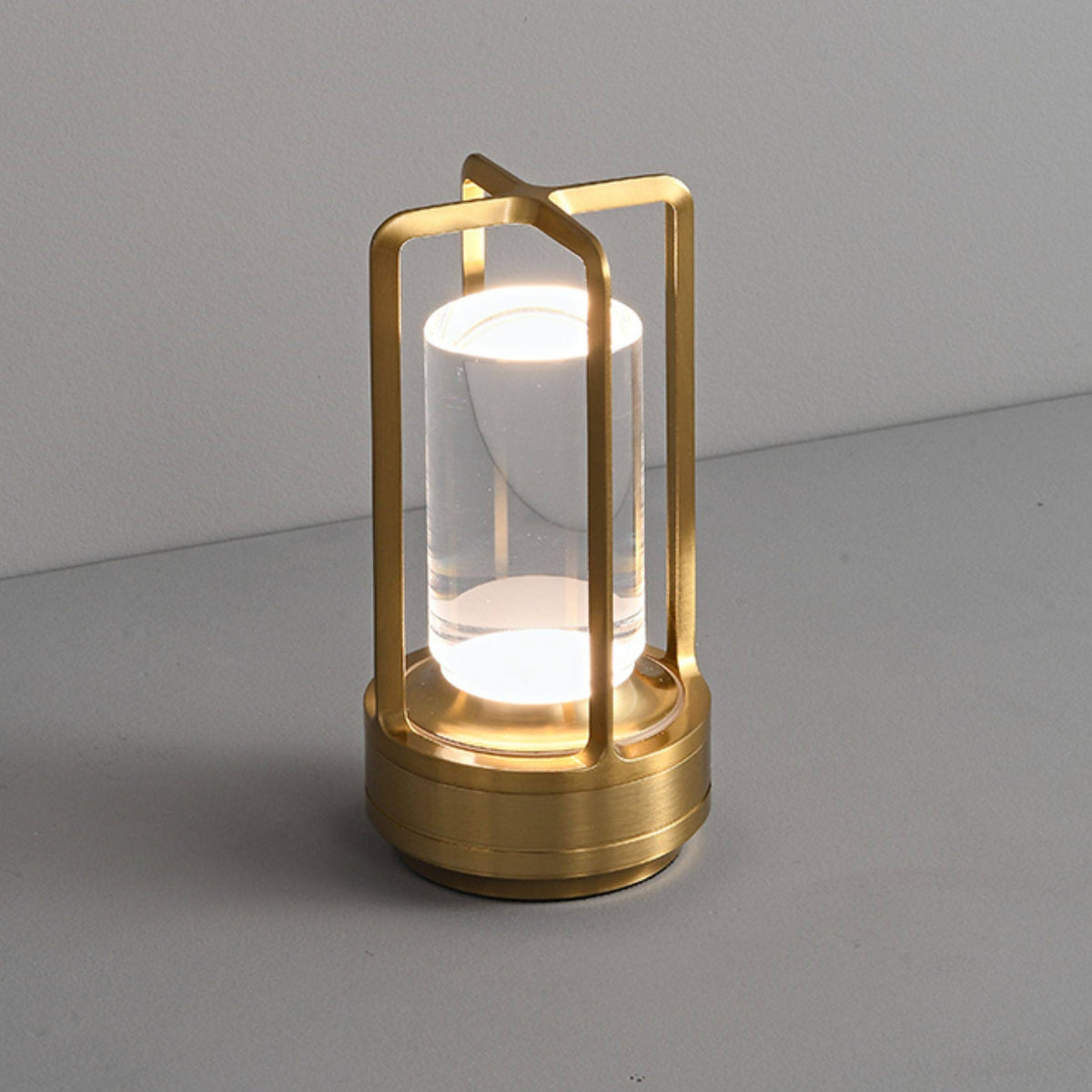 Solvane ładowalna lampa stołowa