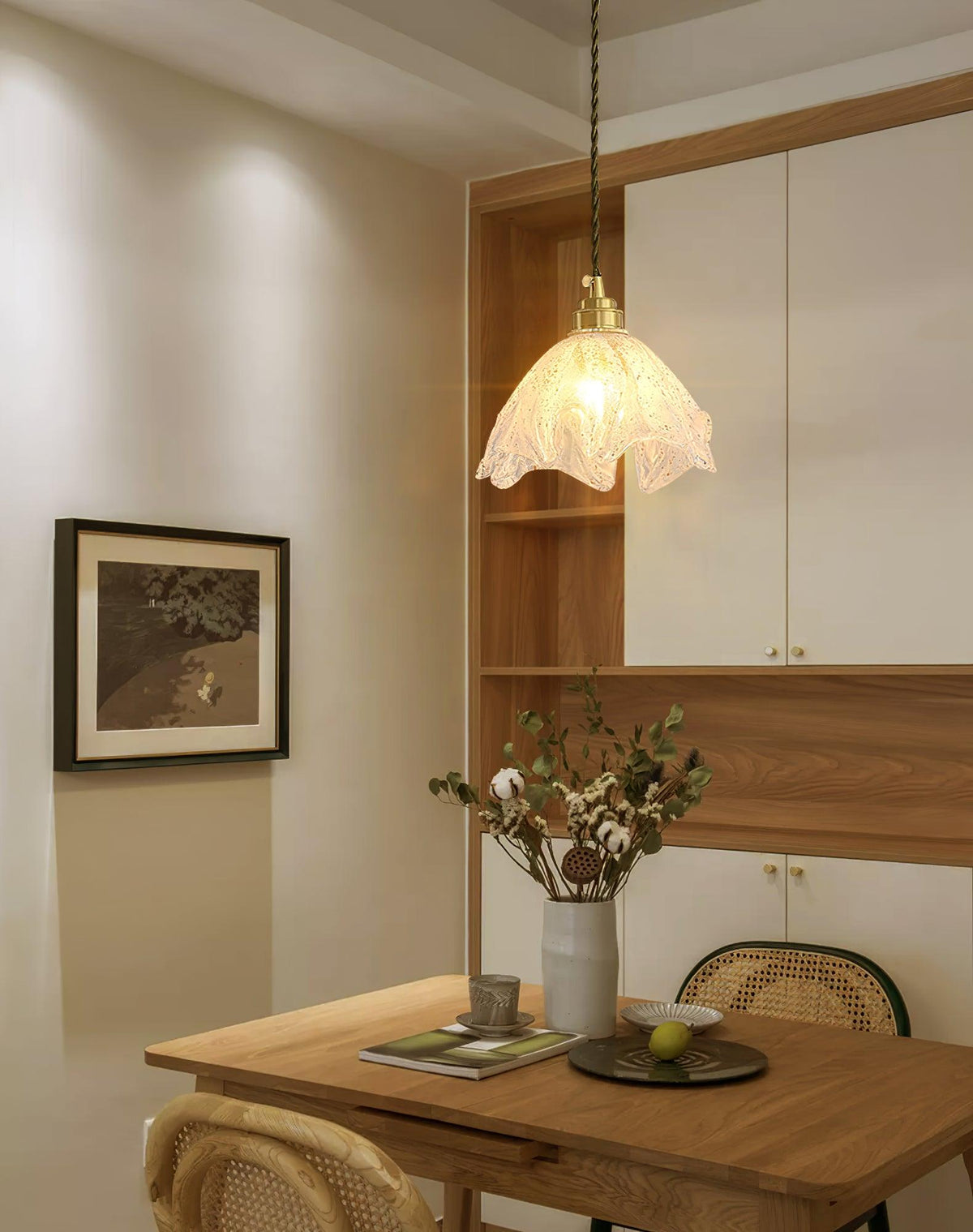 Deveny lampa wisząca mosiądz falowane szkło lotos vintage