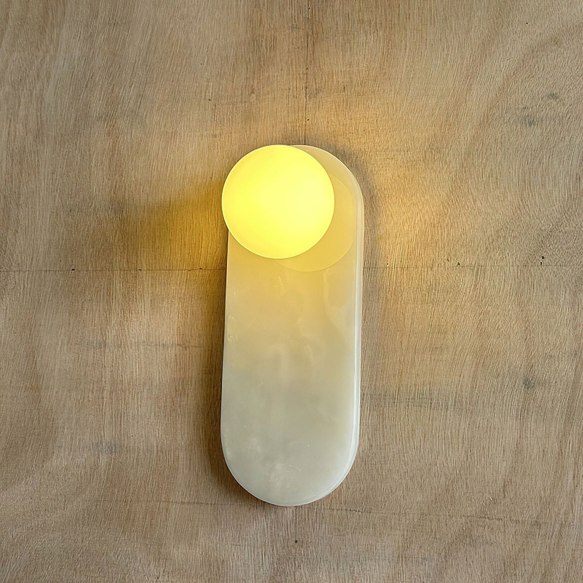 Zoryn Jade kinkiet