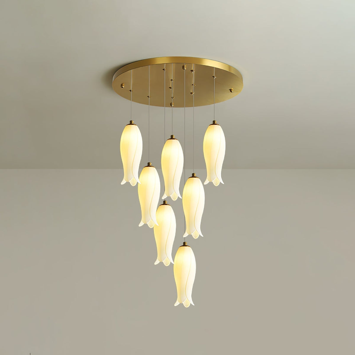 Sylirion żyrandol ze szkła Alabaster Brass