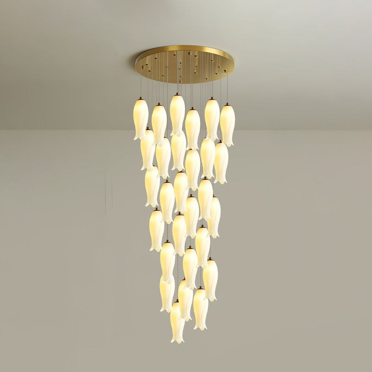 Sylirion żyrandol ze szkła Alabaster Brass
