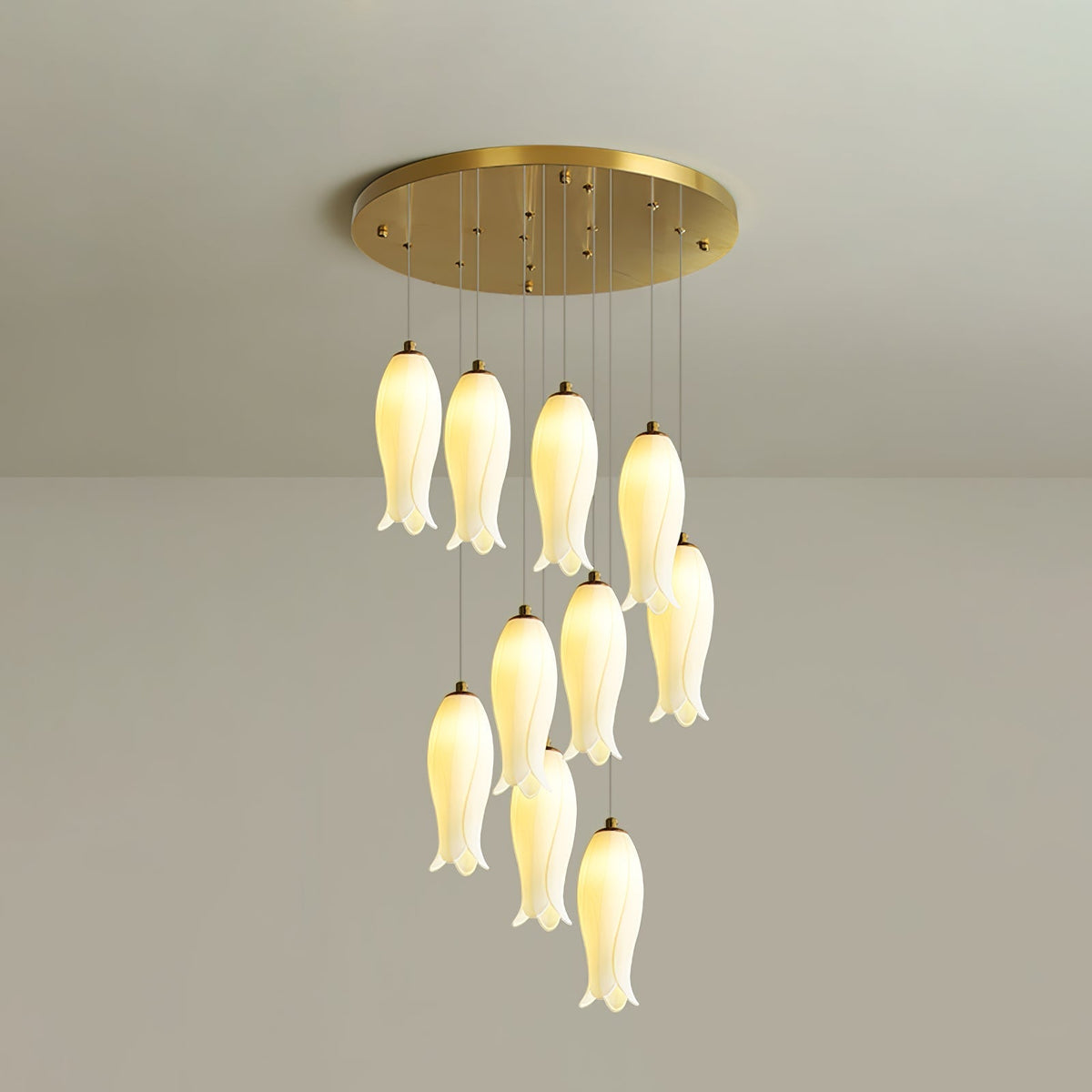 Sylirion żyrandol ze szkła Alabaster Brass