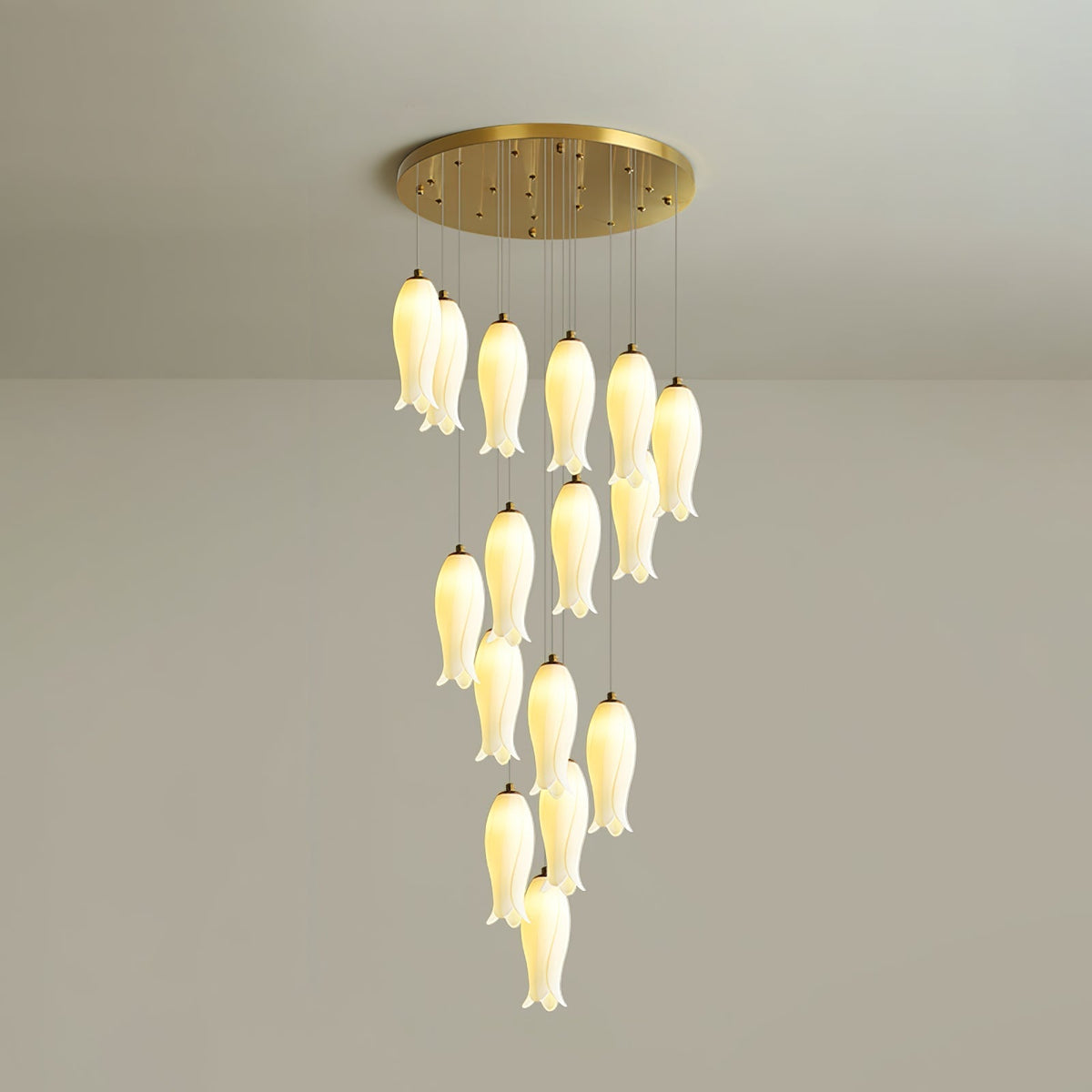 Sylirion żyrandol ze szkła Alabaster Brass