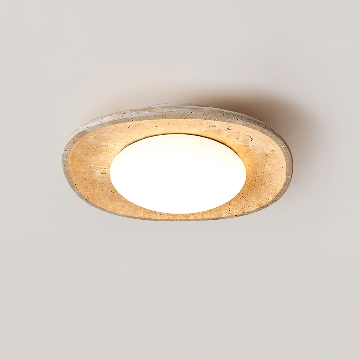 Serinora lampa sufitowa w travertynie