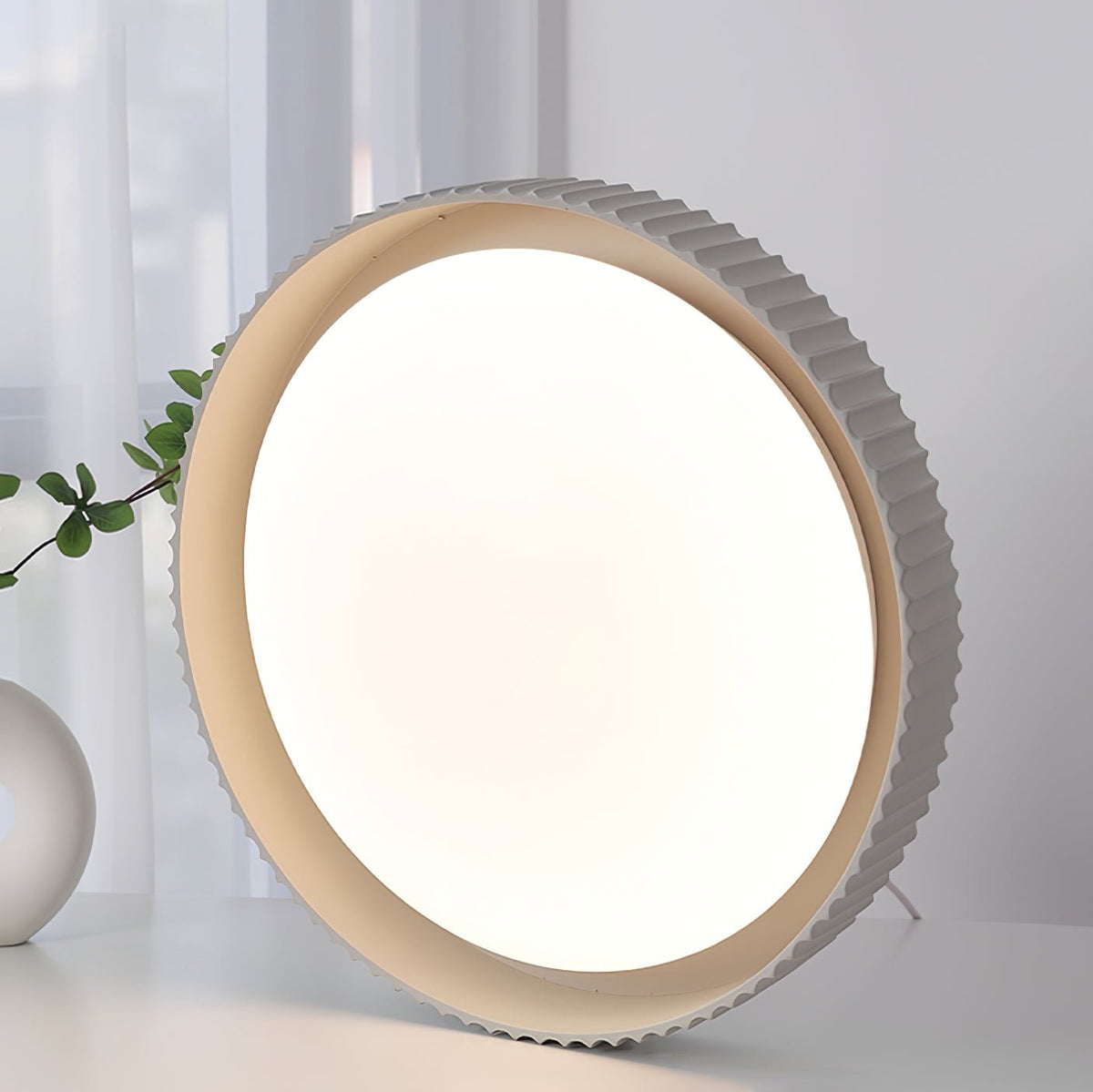 Alesin nowoczesna minimalistyczna lampa sufitowa z rezynu