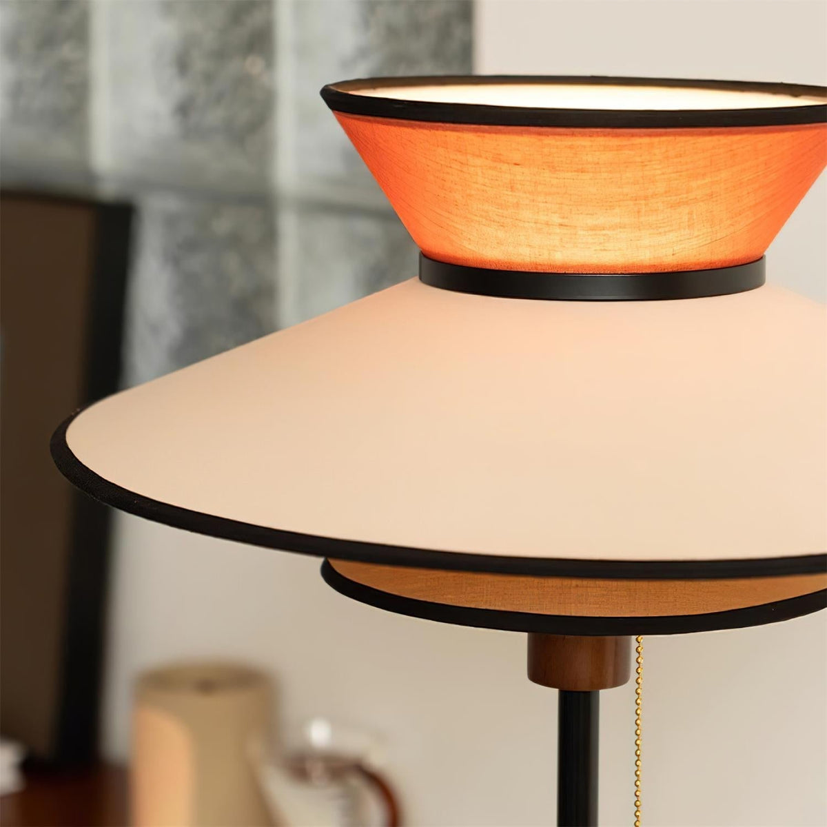 Lampa stojąca Oreliriella