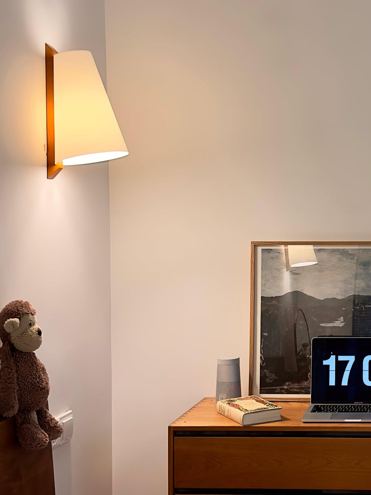 Miriam nowoczesna minimalistyczna kinkietowa lampa z tworzywa sztucznego