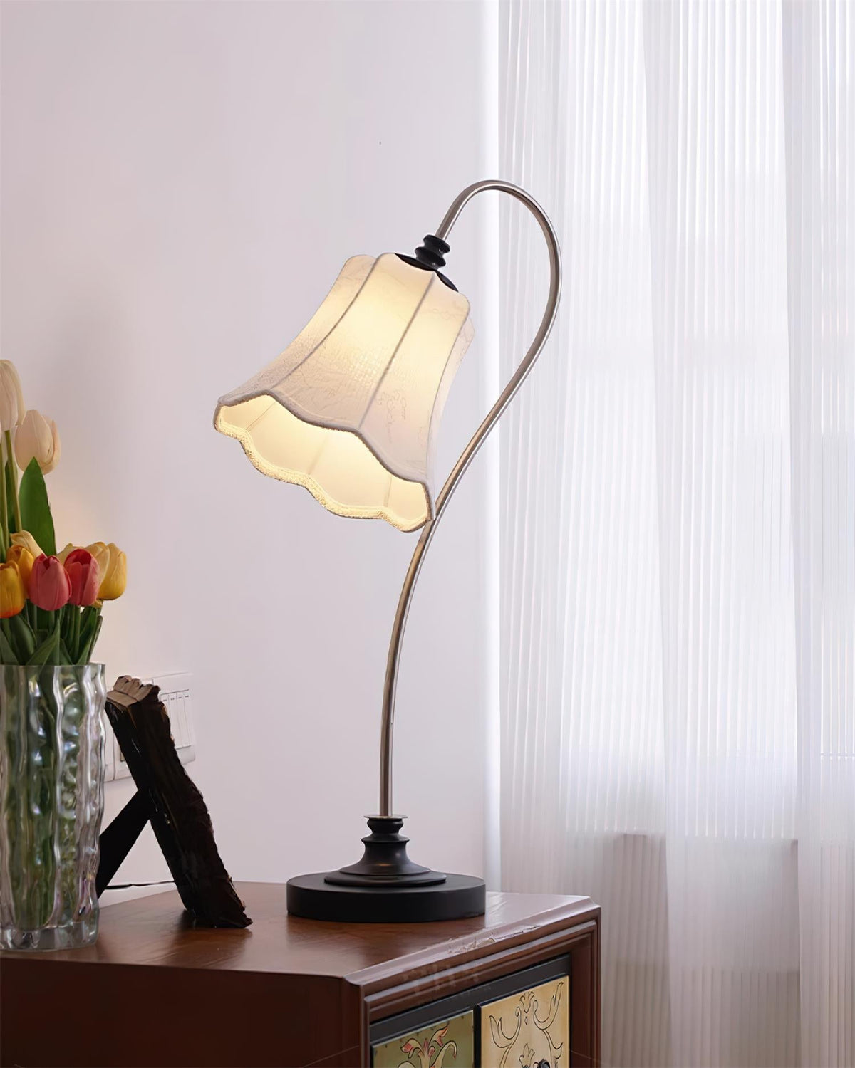 Lampa stołowa Magnolya