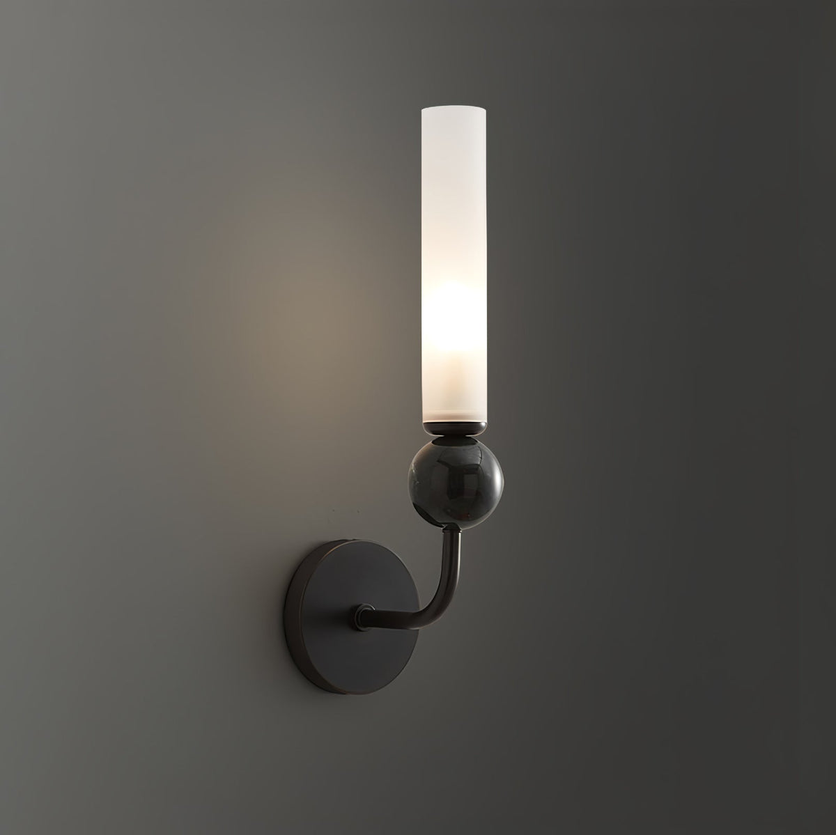 Dulane nowoczesna minimalistyczna kinkietowa lampa ścienna w pionie z marmuru